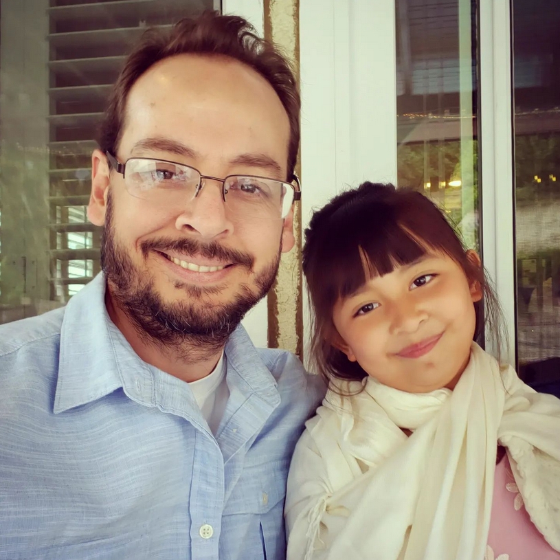 Mike and Aria at home